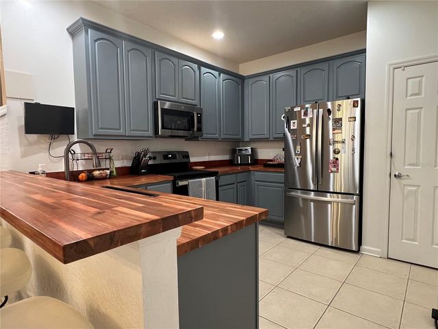 1101 SHALLCROSS AVENUE, Orlando, FL 32828