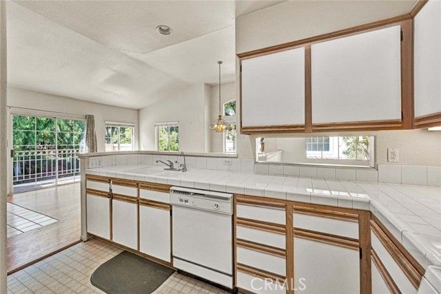 7973 E Viewrim, Anaheim, CA 92808