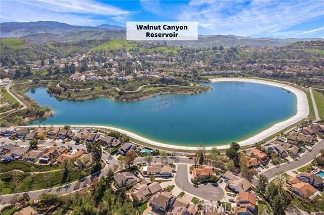 7973 E Viewrim, Anaheim, CA 92808