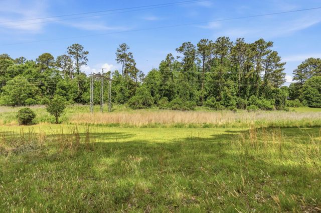 1 Forest Oaks Way, Spartanburg, SC 29307