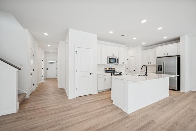 15012 Ardgillan Road, Rosemount, MN 55068