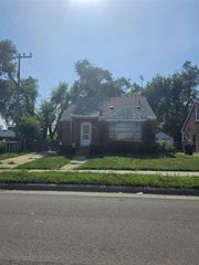 19127 Fielding Street, Detroit, MI 48219