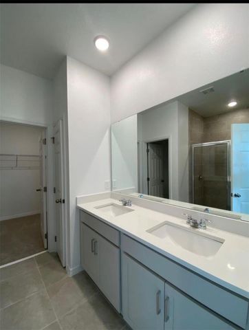 2668 SPIDER LILY COURT, Clermont, FL 34711