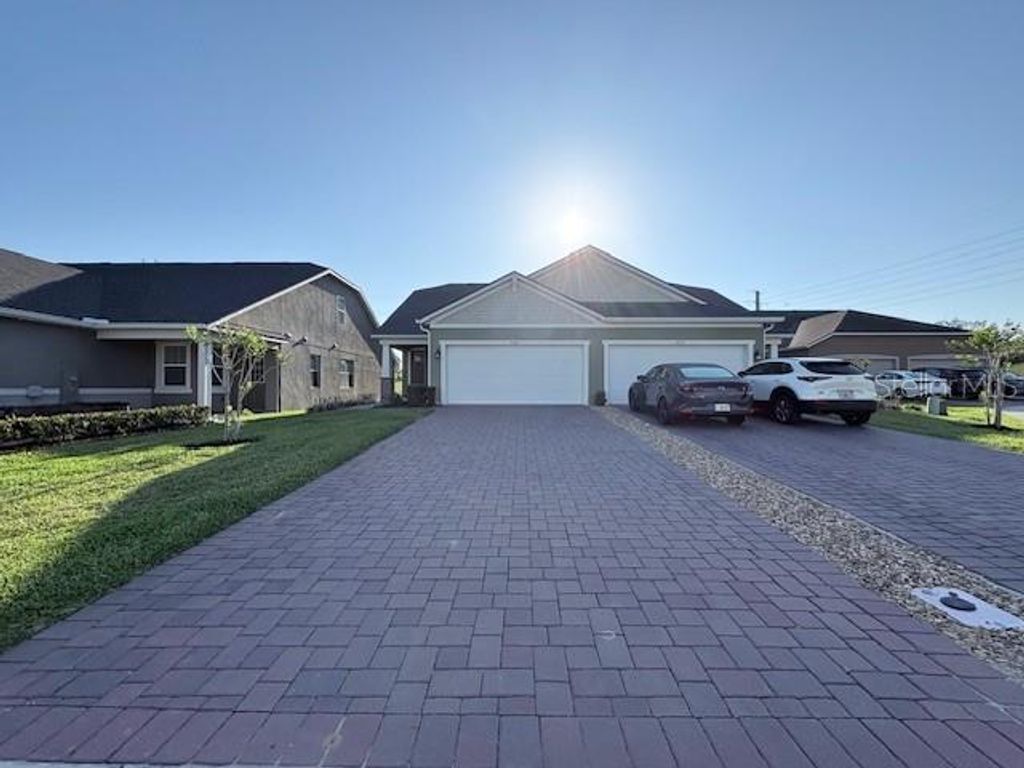 2668 SPIDER LILY COURT, Clermont, FL 34711