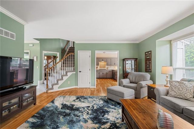 10329 Ballentine Street, Overland Park, KS 66214