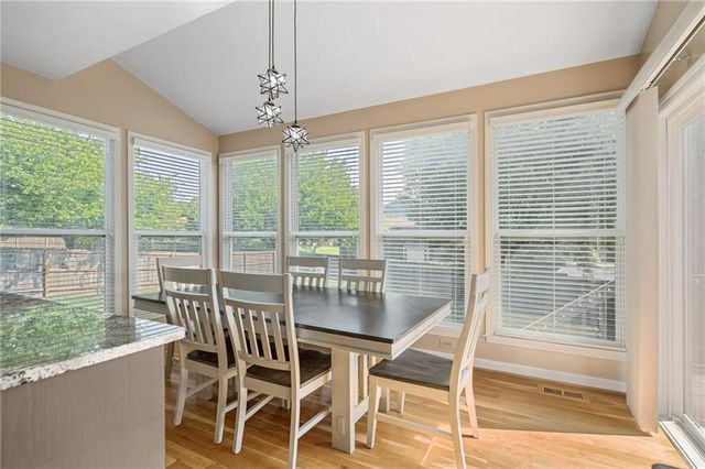 10329 Ballentine Street, Overland Park, KS 66214