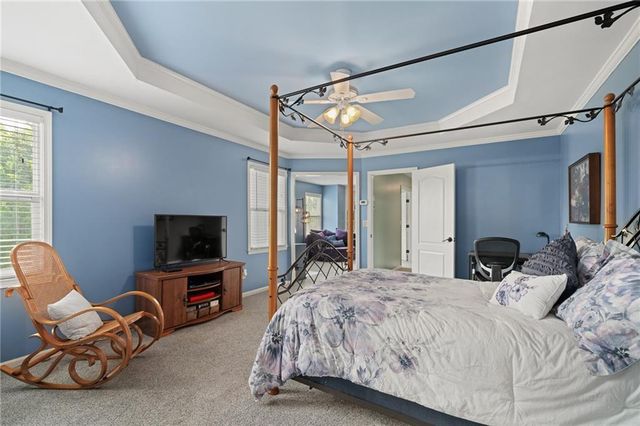 10329 Ballentine Street, Overland Park, KS 66214