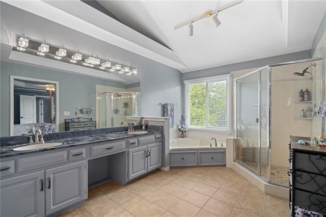10329 Ballentine Street, Overland Park, KS 66214