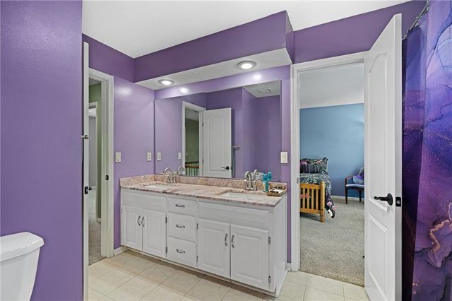 10329 Ballentine Street, Overland Park, KS 66214