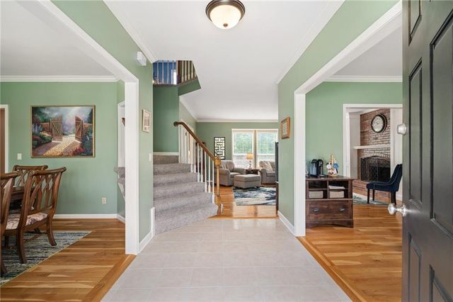 10329 Ballentine Street, Overland Park, KS 66214