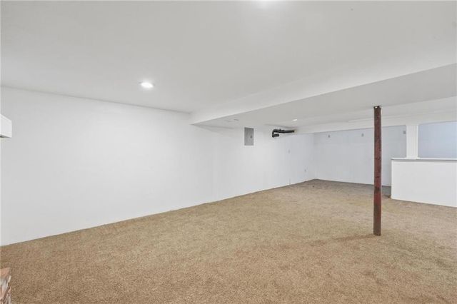 203 N Murphy Drive, Raymore, MO 64083