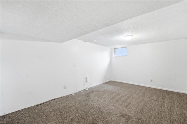 203 N Murphy Drive, Raymore, MO 64083