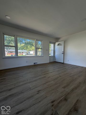 2009 Manger Lane, Anderson, IN 46011