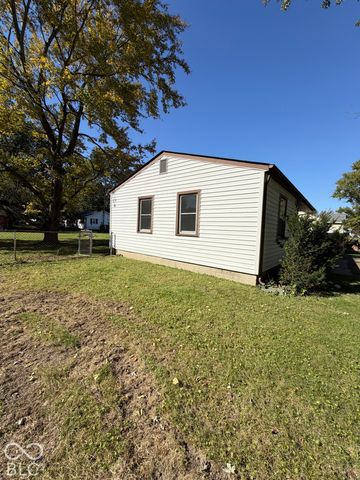 2009 Manger Lane, Anderson, IN 46011