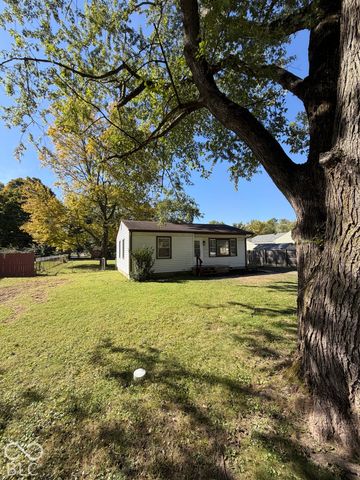 2009 Manger Lane, Anderson, IN 46011