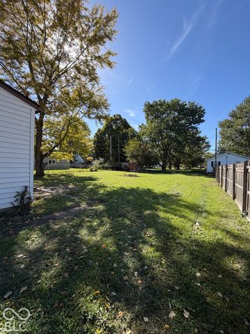 2009 Manger Lane, Anderson, IN 46011