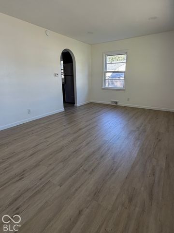 2009 Manger Lane, Anderson, IN 46011