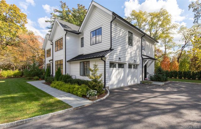 16 Myrtledale Road, Scarsdale, NY 10583