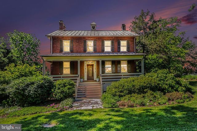 1450 MAIN ST, Mechanicsburg, PA 17055
