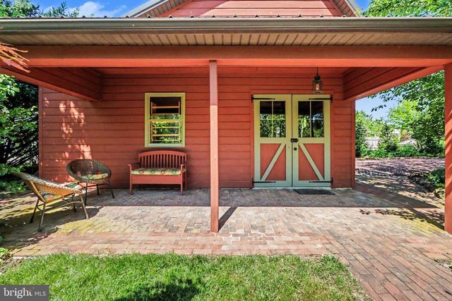 1450 MAIN ST, Mechanicsburg, PA 17055
