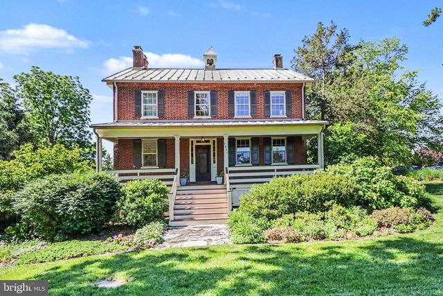 1450 MAIN ST, Mechanicsburg, PA 17055