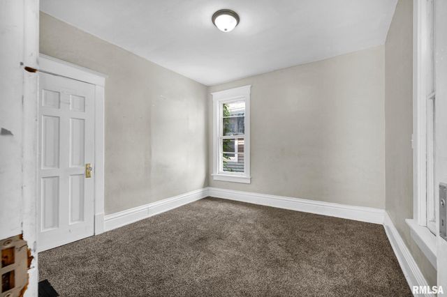 315 W NEBRASKA Avenue, Peoria, IL 61604
