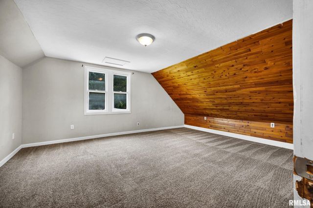 315 W NEBRASKA Avenue, Peoria, IL 61604
