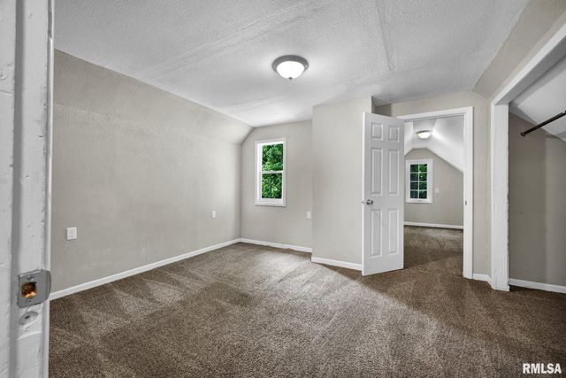 315 W NEBRASKA Avenue, Peoria, IL 61604