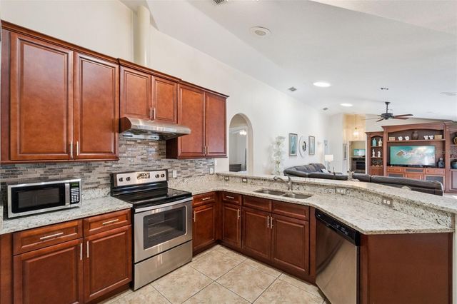 7978 MAGNOLIA BEND COURT, Kissimmee, FL 34747