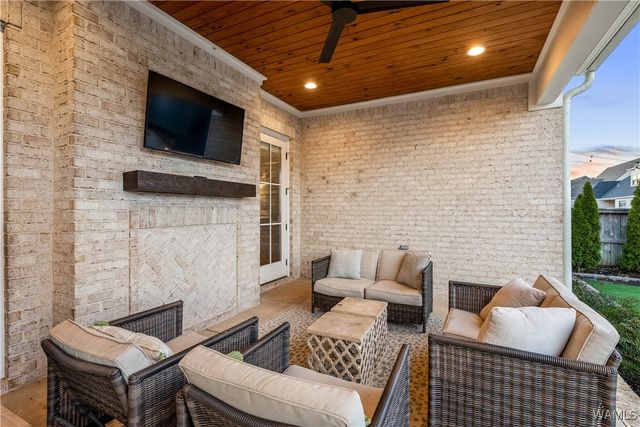 583 Lansdowne, Tuscaloosa, AL 35406