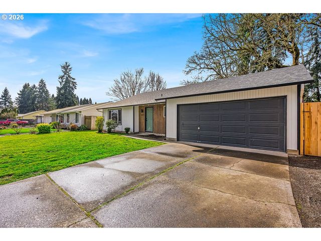 643 Se 40TH Ct, Hillsboro, OR 97123