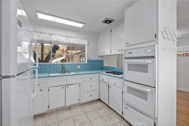 1118 E Avenue K, Lancaster, CA 93535