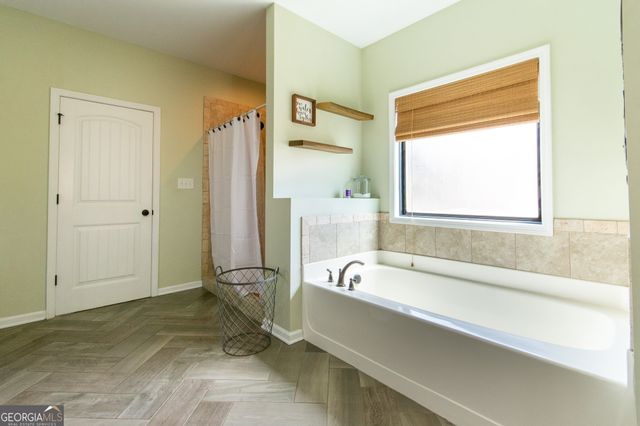 571 Kory Drive, Newnan, GA 30263