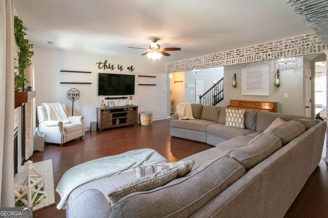 571 Kory Drive, Newnan, GA 30263