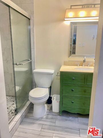 11321 Mississippi Avenue, Los Angeles, CA 90025