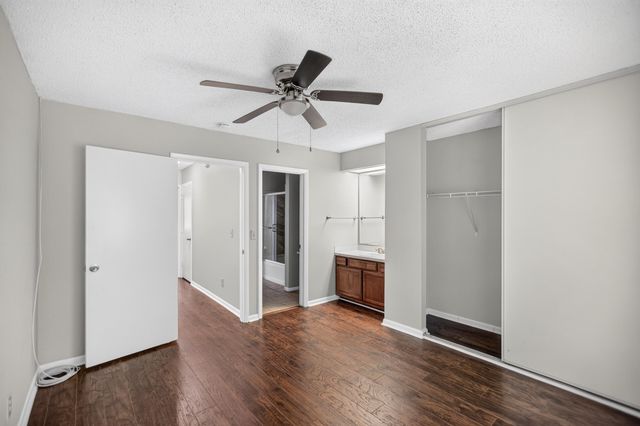 8471 Yadkin Circle Apt F, North Charleston, SC 29406