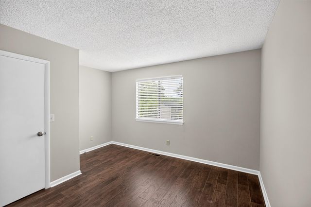8471 Yadkin Circle Apt F, North Charleston, SC 29406