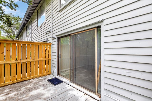 8471 Yadkin Circle Apt F, North Charleston, SC 29406