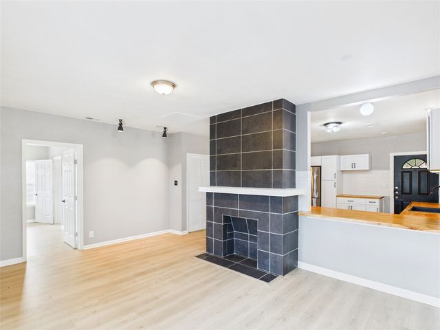 823 Havendon Circle, Dallas, TX 75203