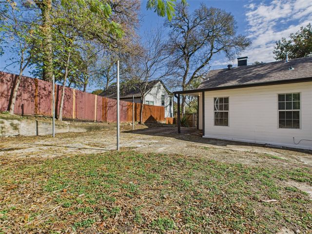 823 Havendon Circle, Dallas, TX 75203