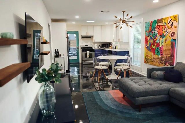 403 W Mary ST, Austin, TX 78704