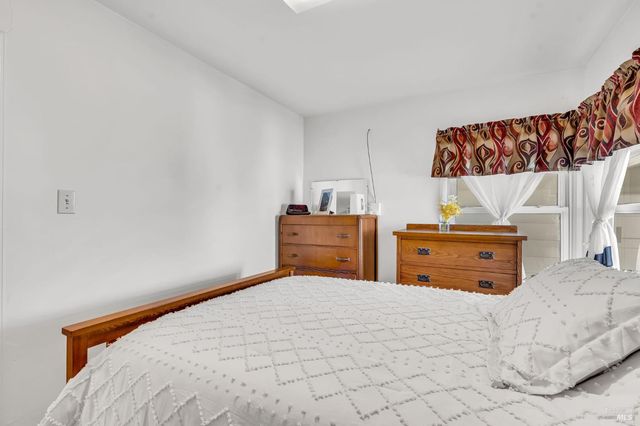 649 Cedar St, Vallejo, CA 94591