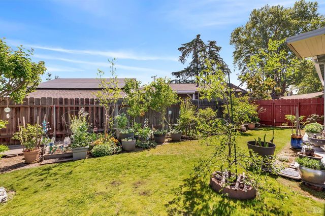 649 Cedar St, Vallejo, CA 94591