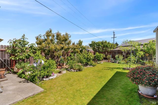 649 Cedar St, Vallejo, CA 94591