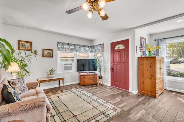 649 Cedar St, Vallejo, CA 94591