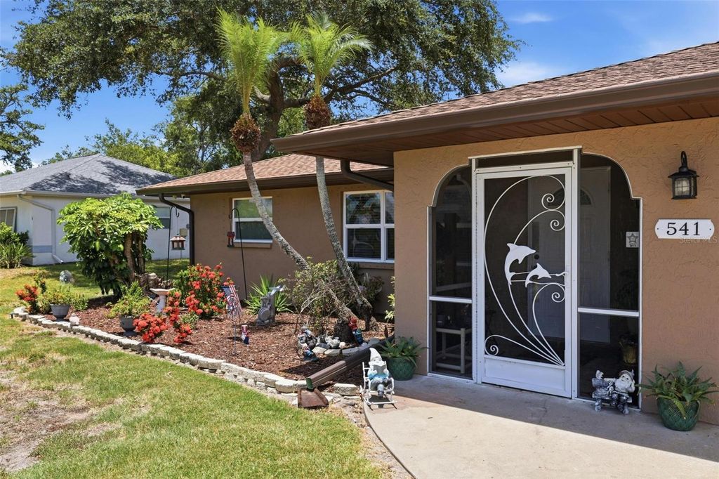 Image 15 of property listing at 541 MORNINGSIDE ROAD, Venice, FL 34293