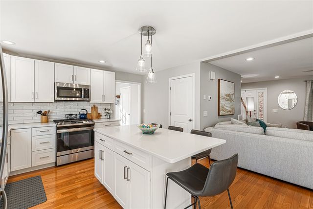 141 Leigh Road, Cumberland, RI 02864