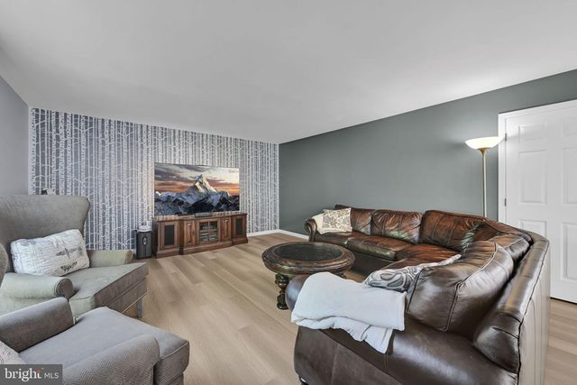 510 MARTINS RD, Reading, PA 19608
