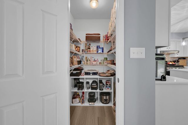 510 MARTINS RD, Reading, PA 19608
