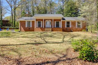 6339 Corneila Dr, Douglasville, GA 30134
